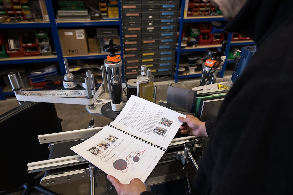 Choosing the Right Industrial Labelling Systems for Your Needs