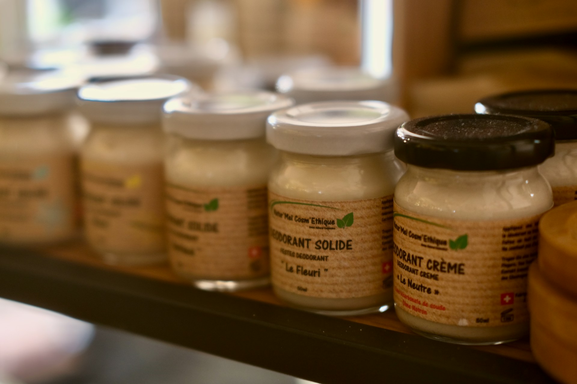 Common Causes of Skewed Labels in Labelling Machines for Jars